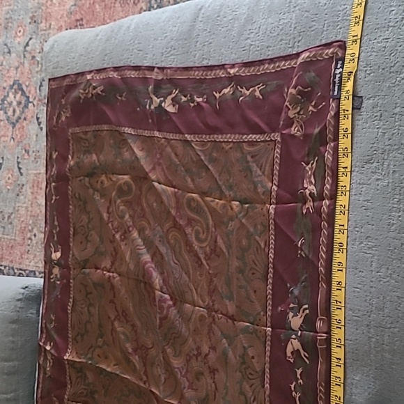 VTG Polo Ralph Lauren Silk Scarf POLO EQUESTRIAN Horse Dogs Burgundy Paisley 31” - Picture 7 of 7
